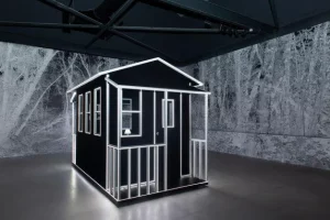 LA MAISON LOINTAINE MARTINE ABALLEA : Production artistique l'atelier C